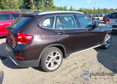 2015 BMW X1 xDrive28I z USA, uszkodzony, nr VIN WBAVL1C59FVY35209